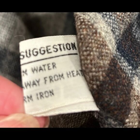 Vintage Atkinson plaid wool blend button down size medium - Picture 8 of 8